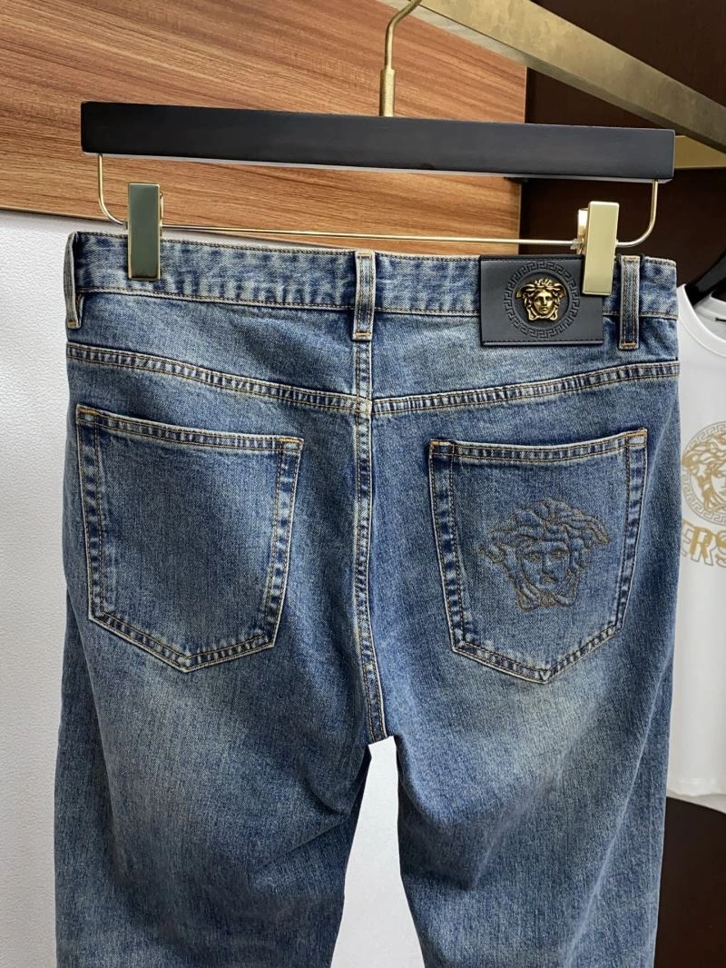 Timeless Versace Jeans 175509