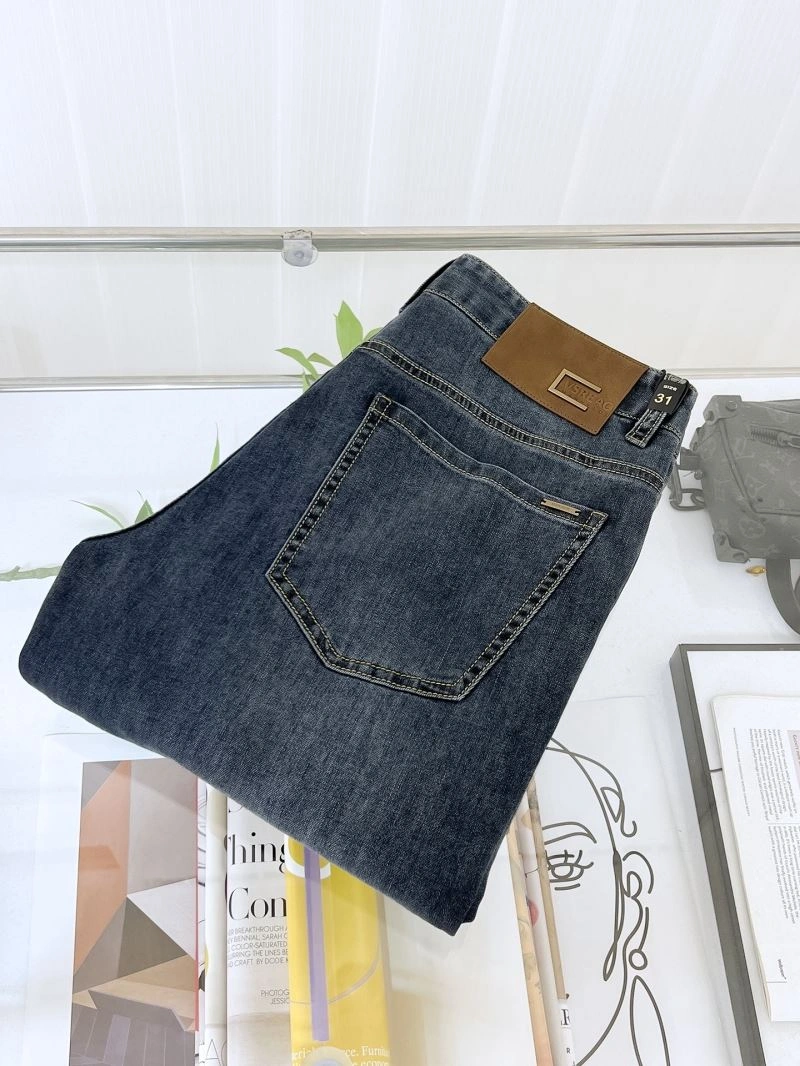 Versatile Versace Jeans 175548