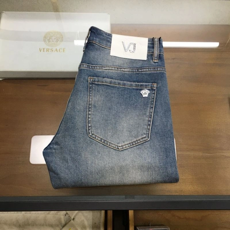 Bright Versace Jeans 175505