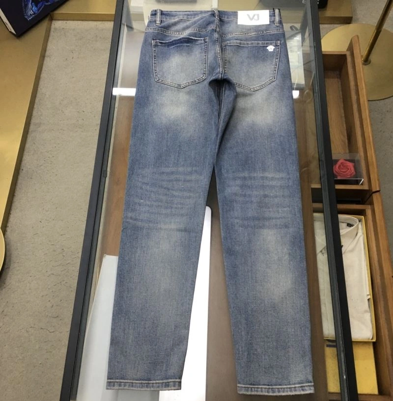 Bright Versace Jeans 175505