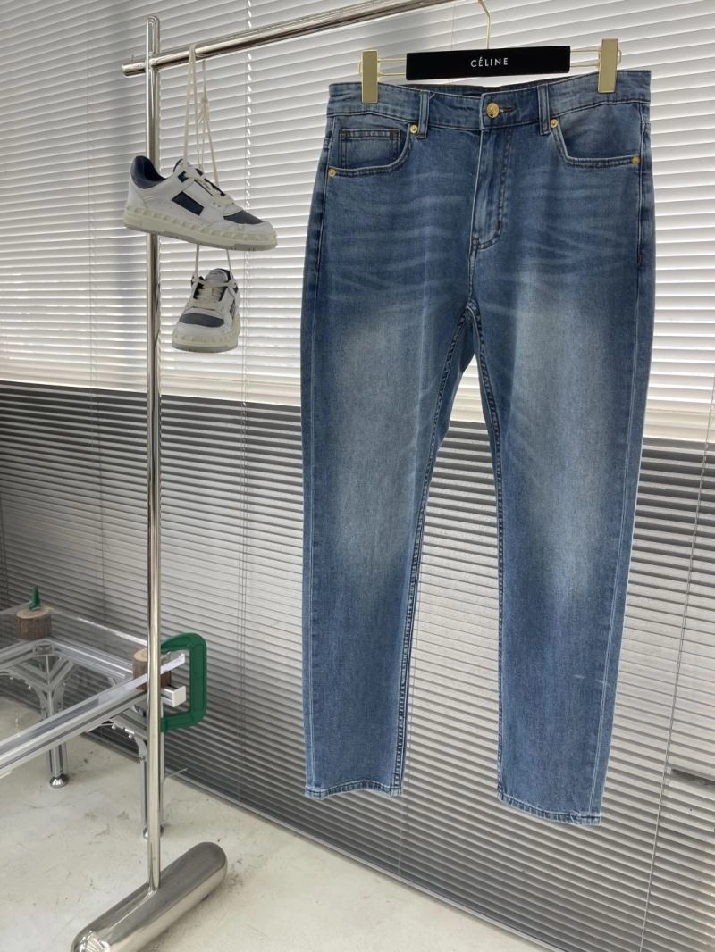 HighPerformance Versace Jeans 175388