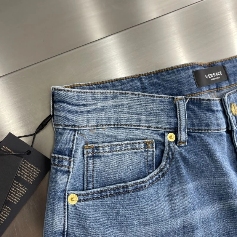 HighPerformance Versace Jeans 175388