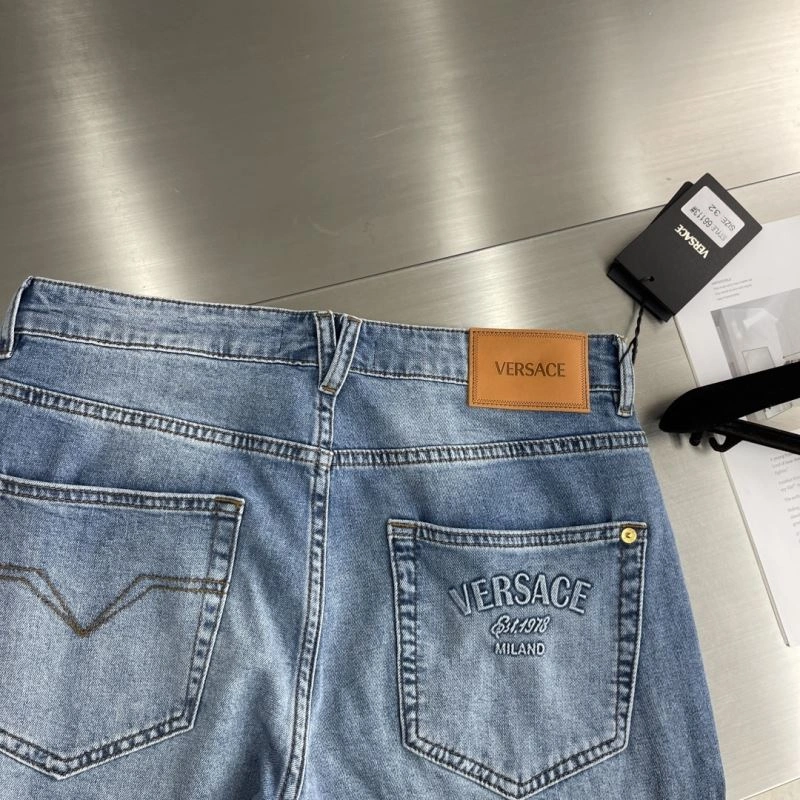 HighPerformance Versace Jeans 175388