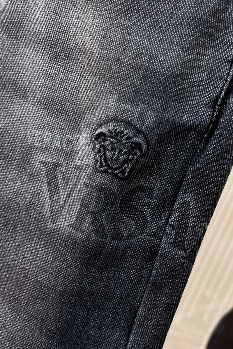 Versatile Versace Jeans 175309