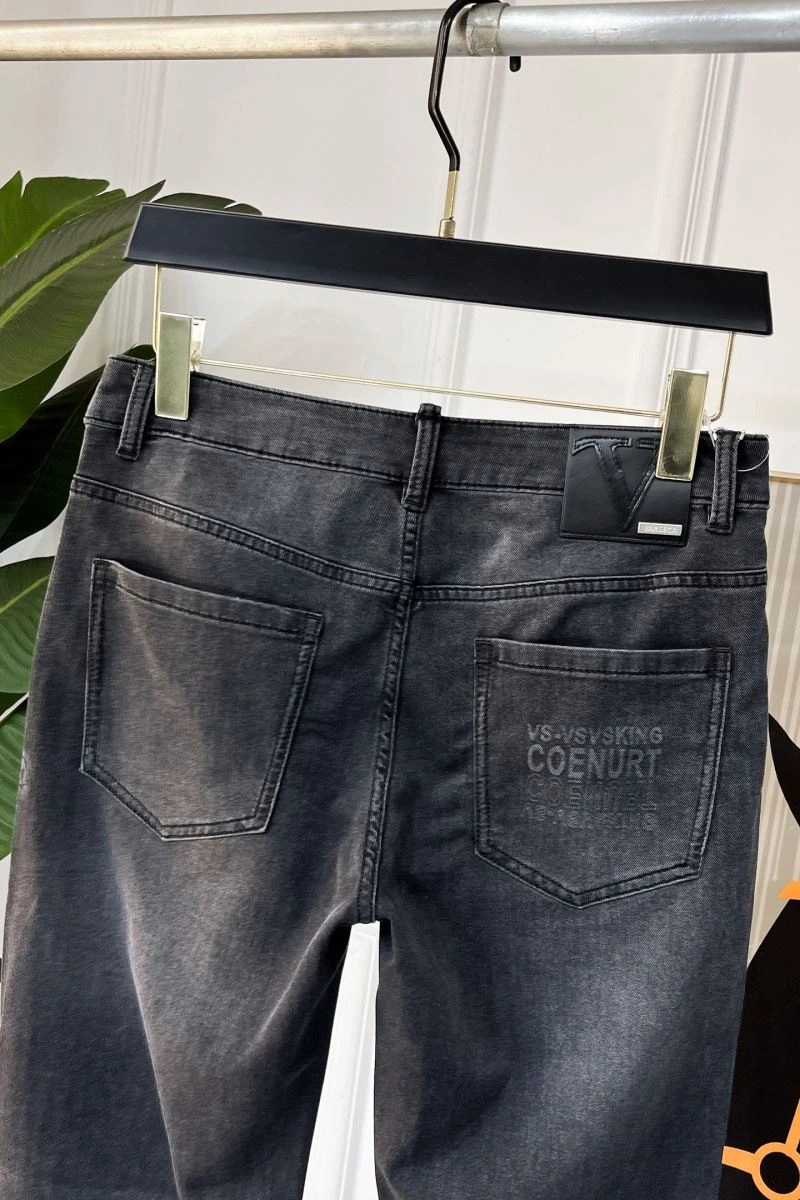 Versatile Versace Jeans 175309