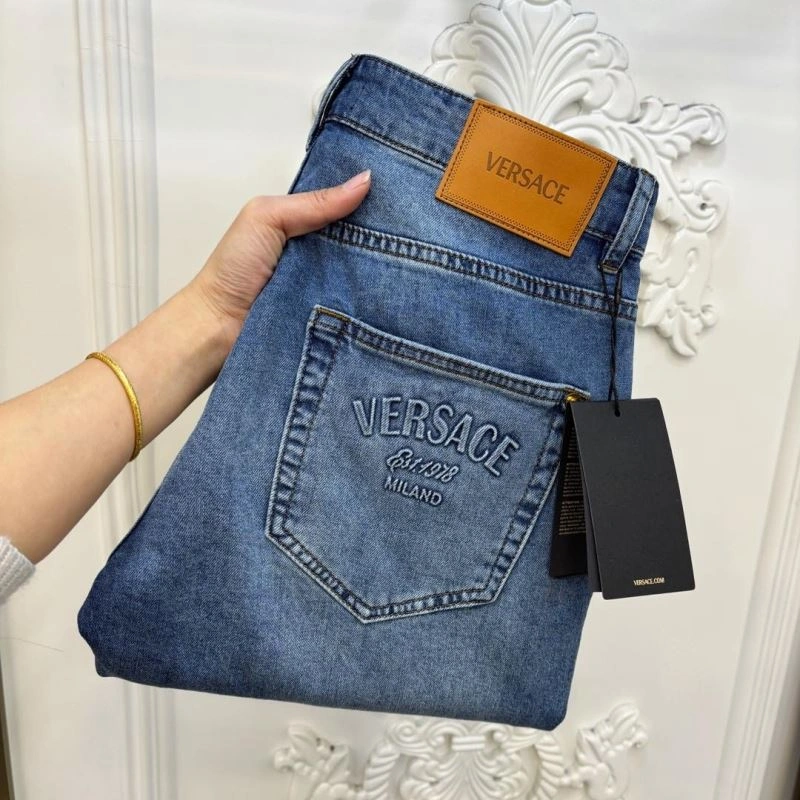 GoAnywhere Versace Jeans 175298