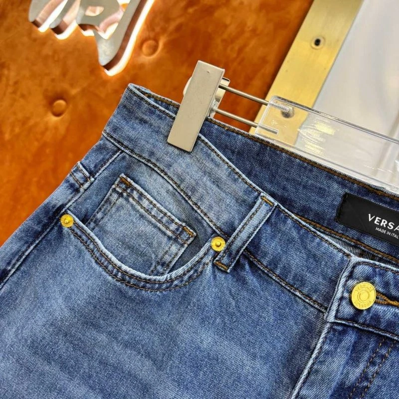 GoAnywhere Versace Jeans 175298