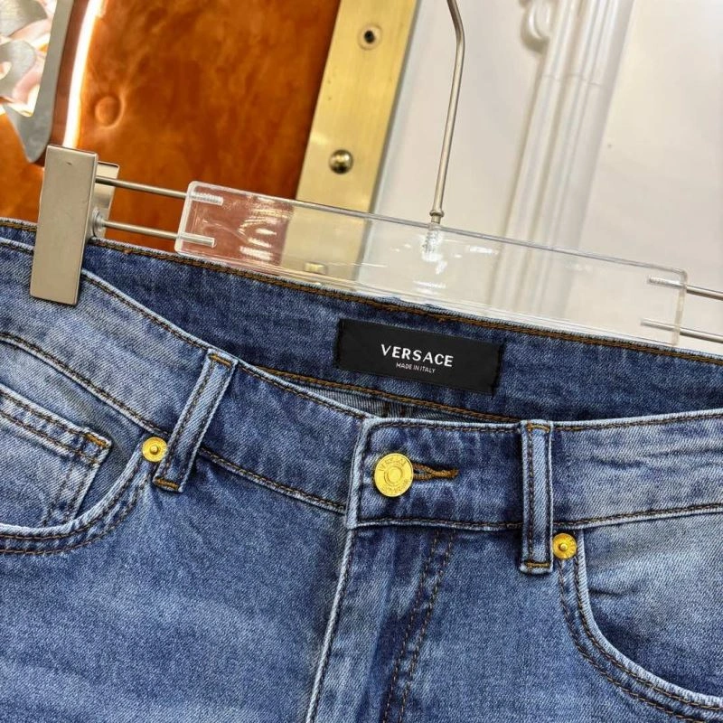 GoAnywhere Versace Jeans 175298