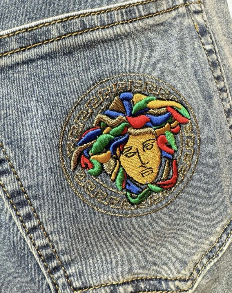 Comfortable Versace Jeans 175210