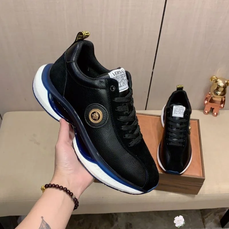 Minimalist Versace Low Shoes 37338