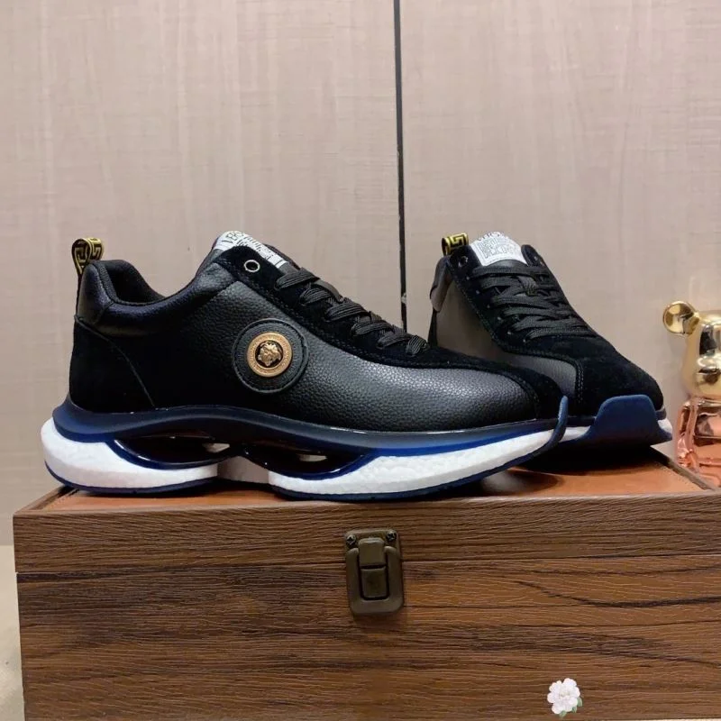 Minimalist Versace Low Shoes 37338