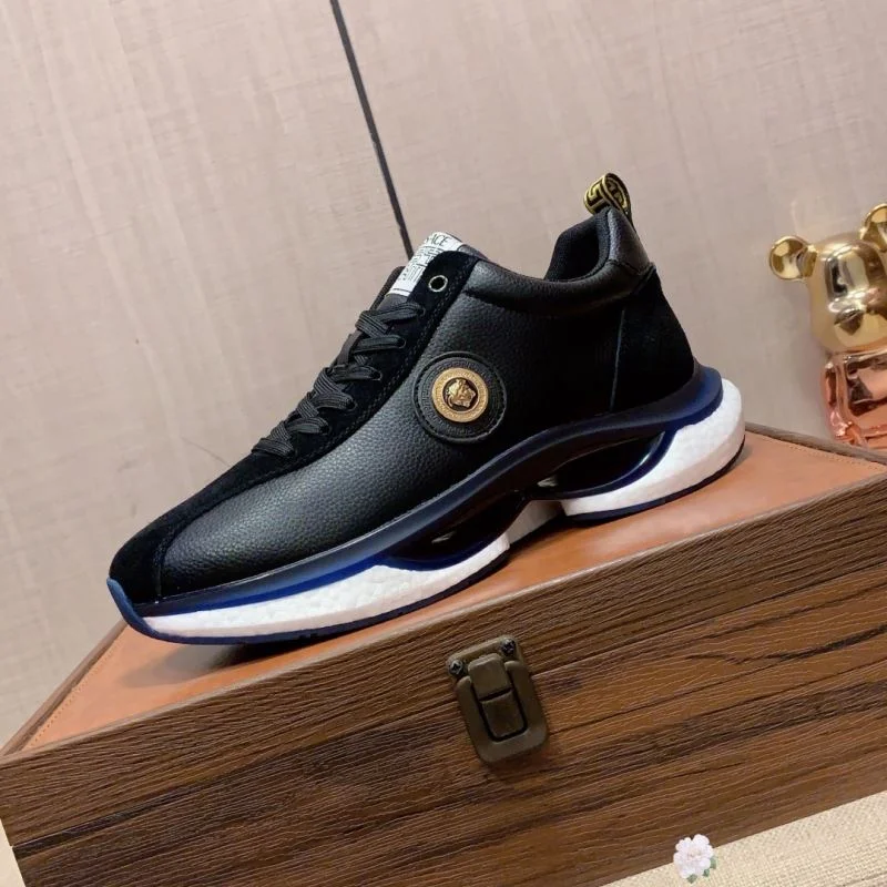 Minimalist Versace Low Shoes 37338