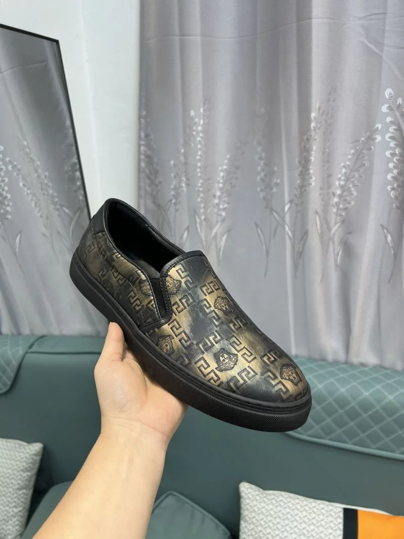 Versace Low Shoes Durable 37312