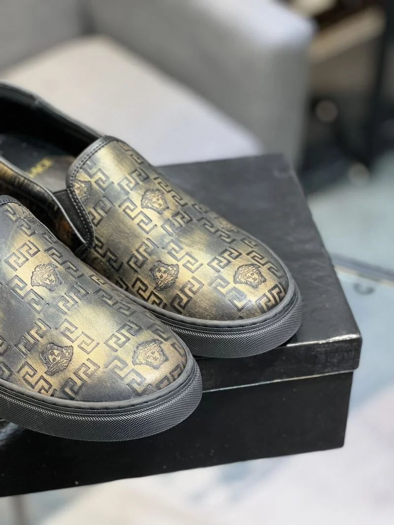 Versace Low Shoes Durable 37312