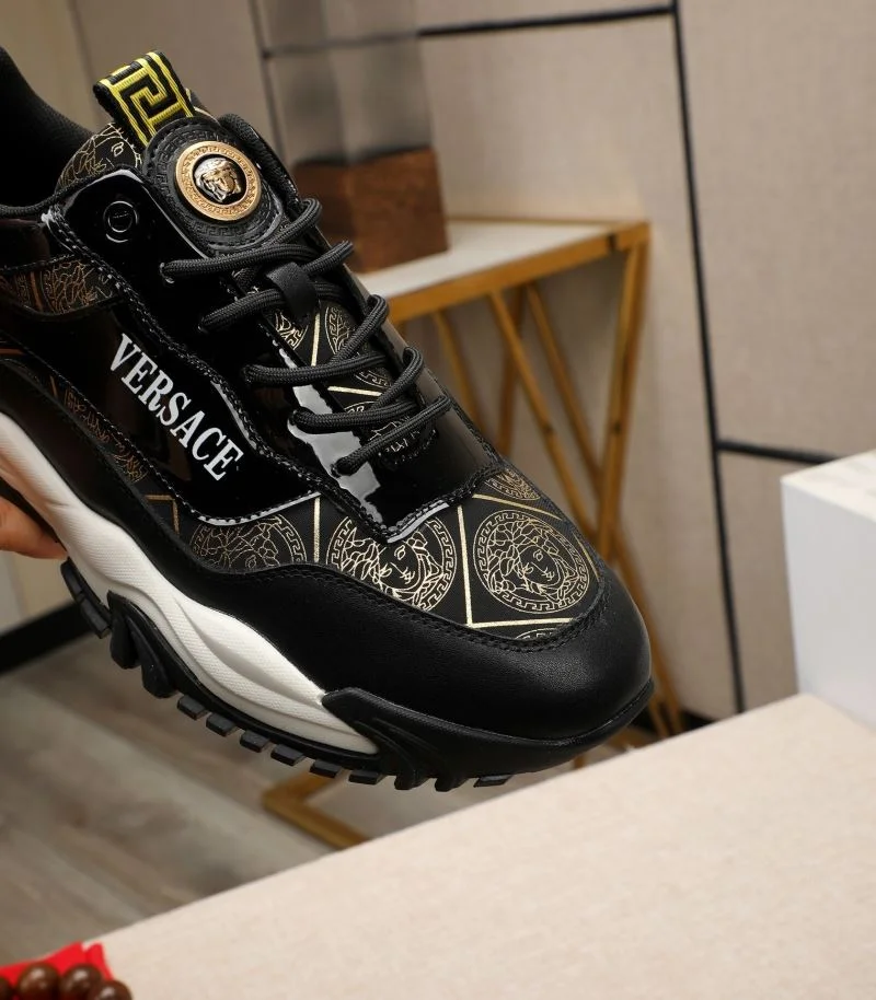 HighPerformance Versace Low Shoes 37309