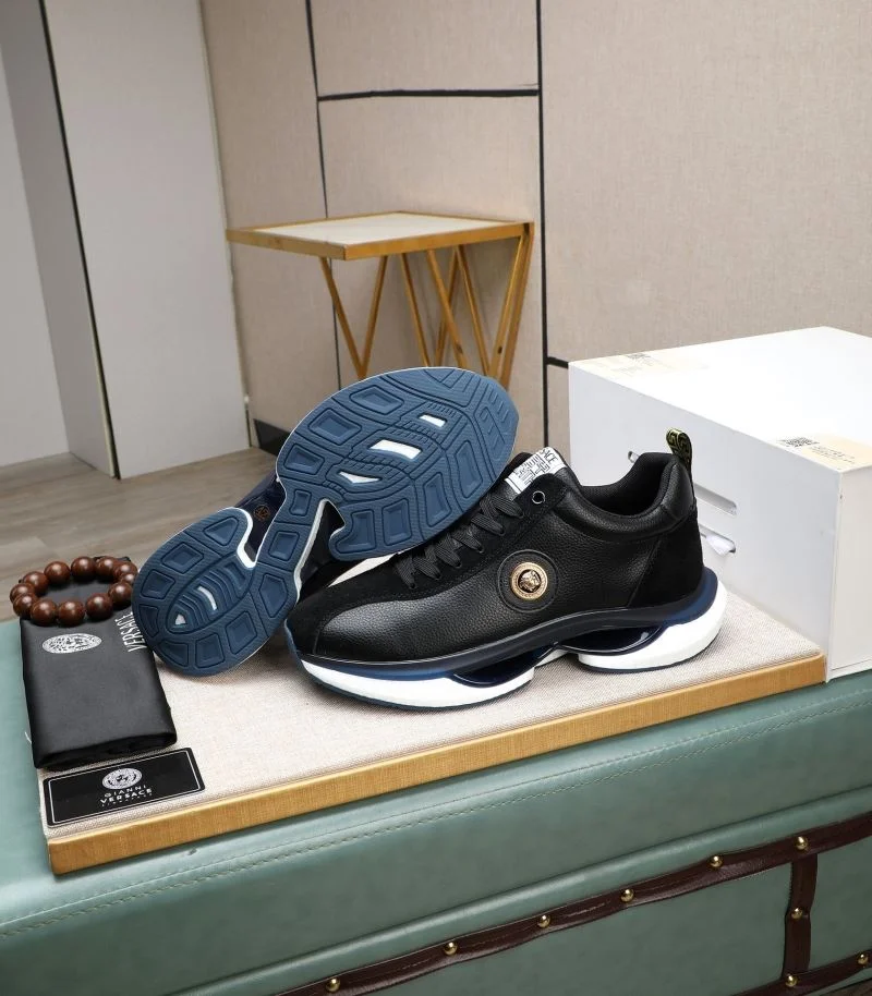 Youthful Versace Low Shoes 37305