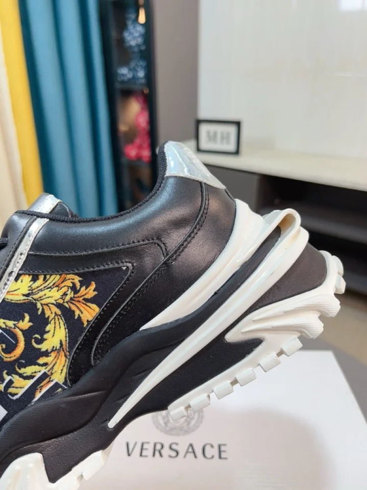 Versace Low Shoes Premium 37304