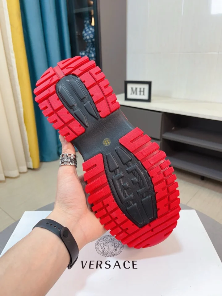 Versace Low Shoes MultiPurpose 37293
