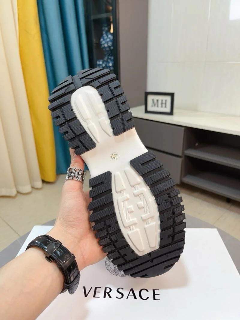 WellDesigned Versace Low Shoes 37287