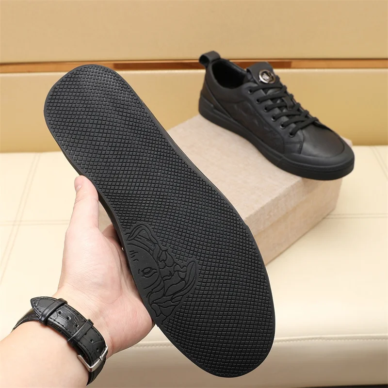 Attractive Versace Low Shoes 37296