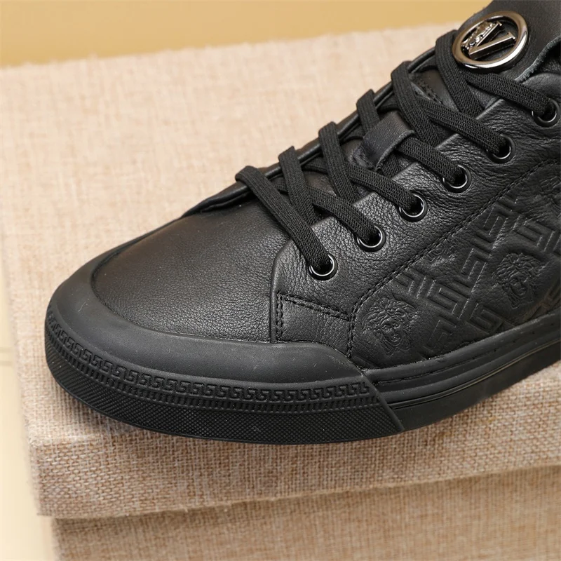 Attractive Versace Low Shoes 37296