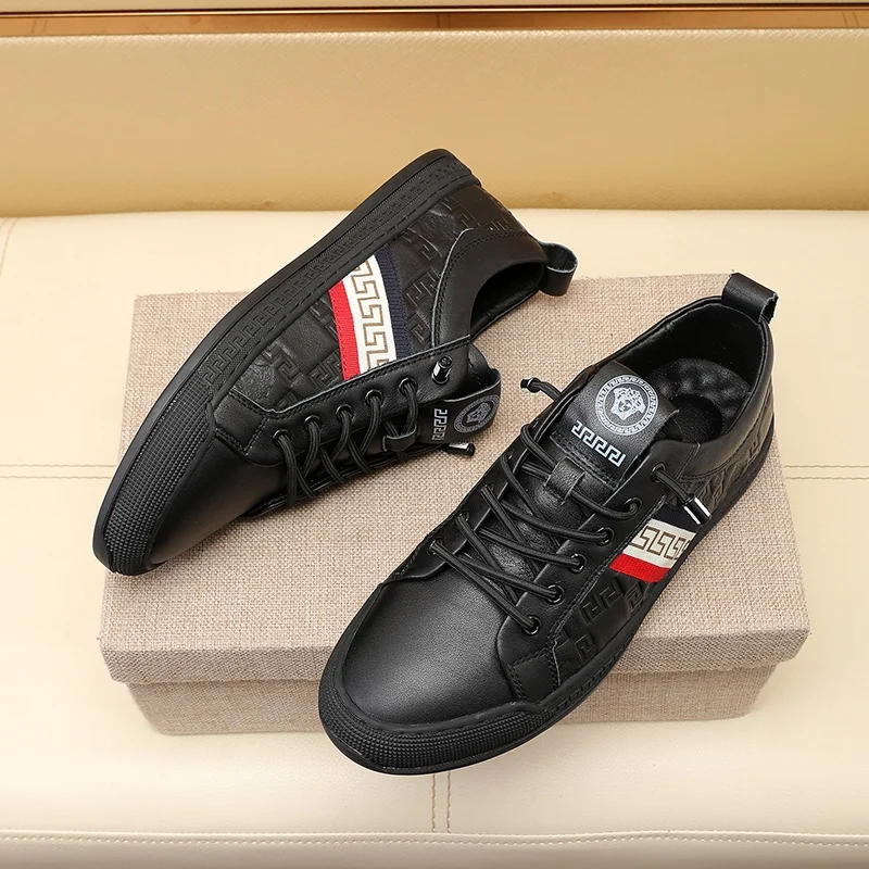 Versace Low Shoes Stretchable 37282