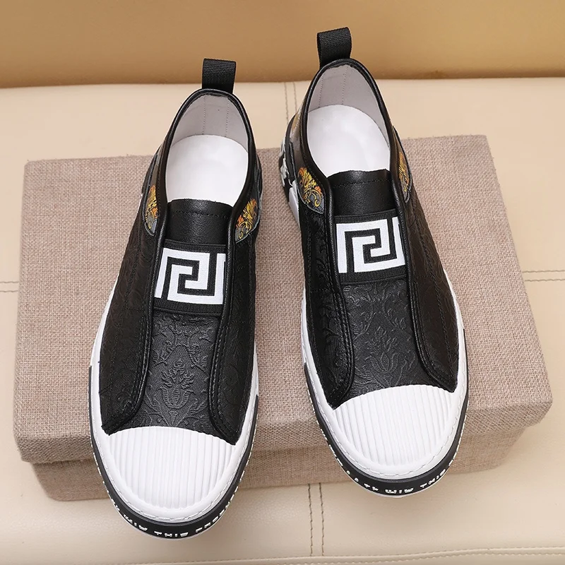 Versace Low Shoes Trendsetting 37303