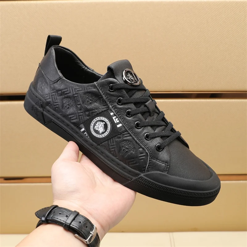 Versace Low Shoes EasyCare 37280