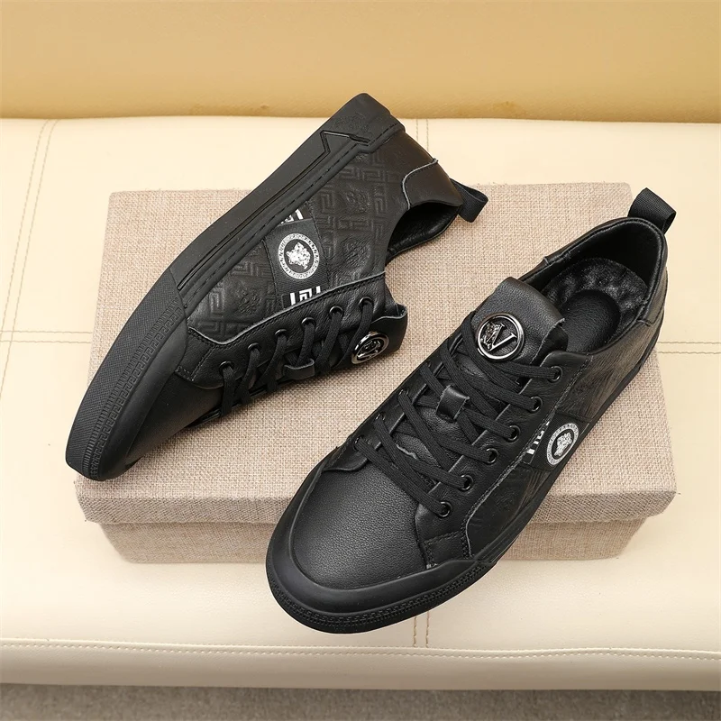 Versace Low Shoes EasyCare 37280