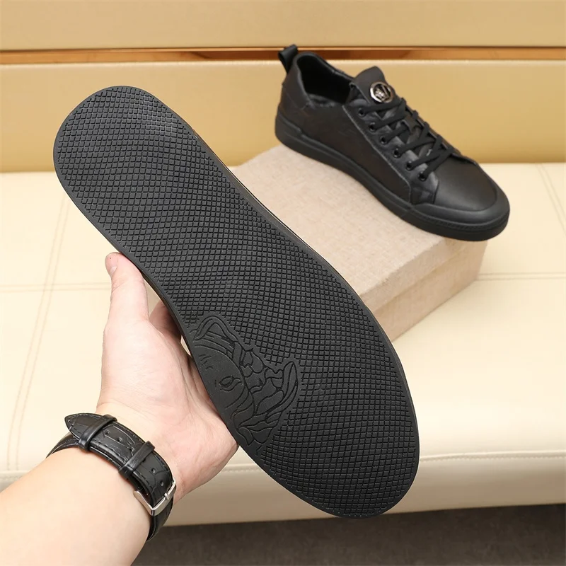 Versace Low Shoes EasyCare 37280