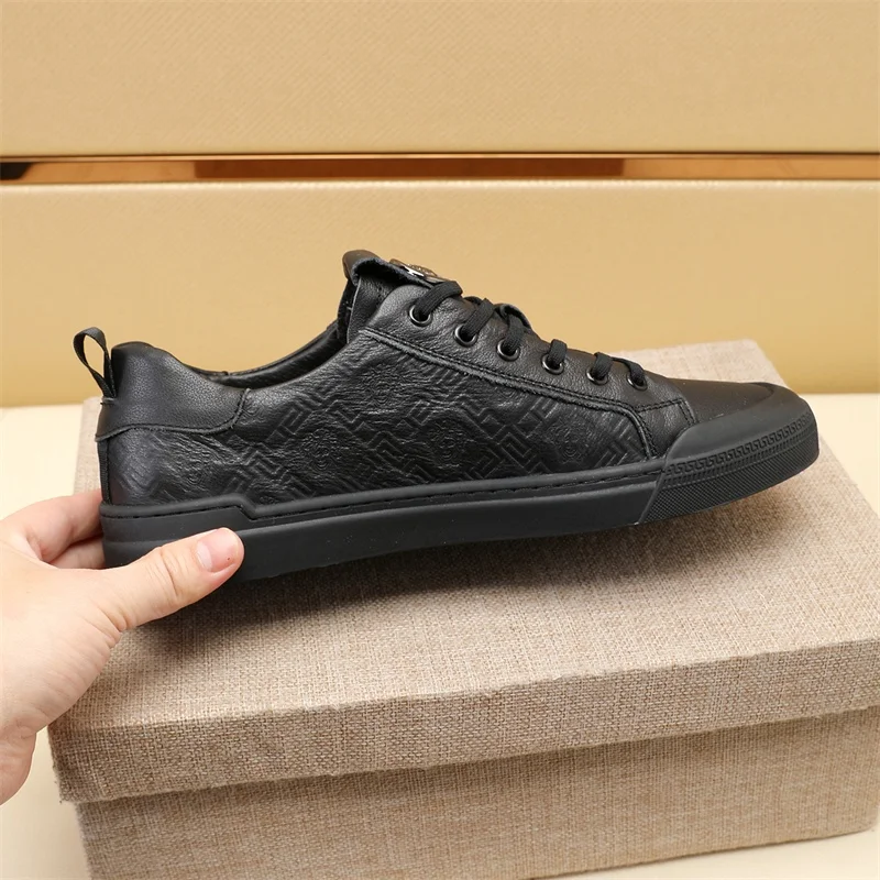 Versace Low Shoes EasyCare 37280