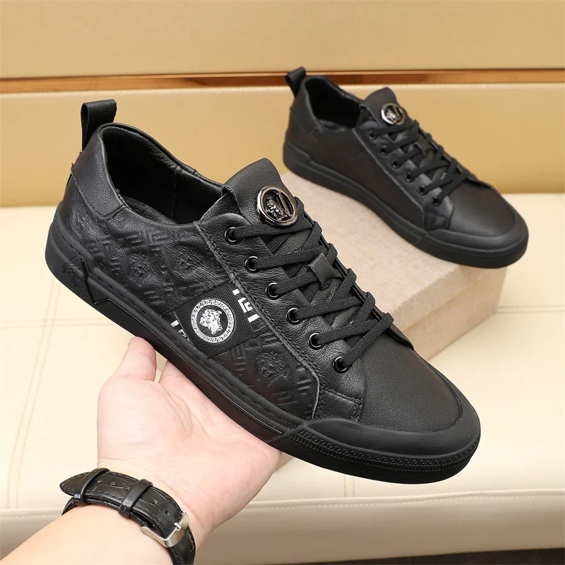 Versace Low Shoes EasyCare 37280