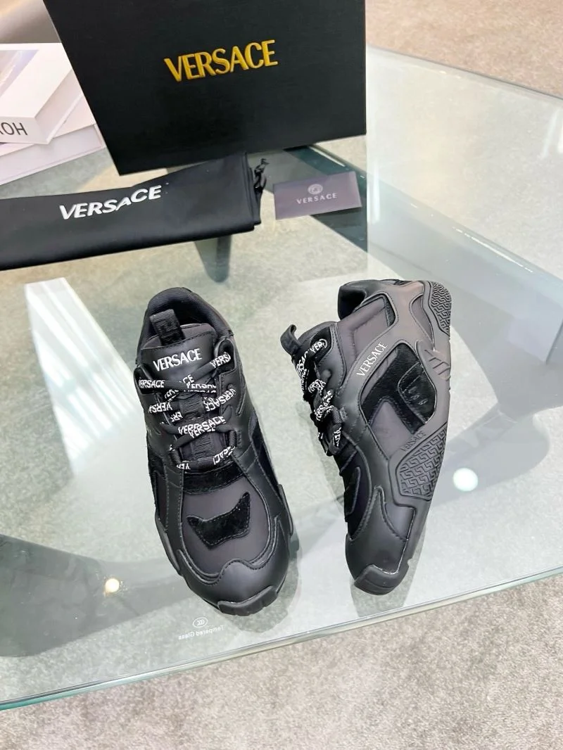 Sporty Versace Low Shoes 37272