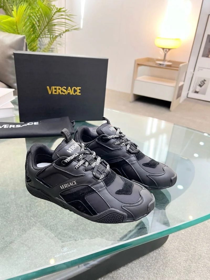 Sporty Versace Low Shoes 37272