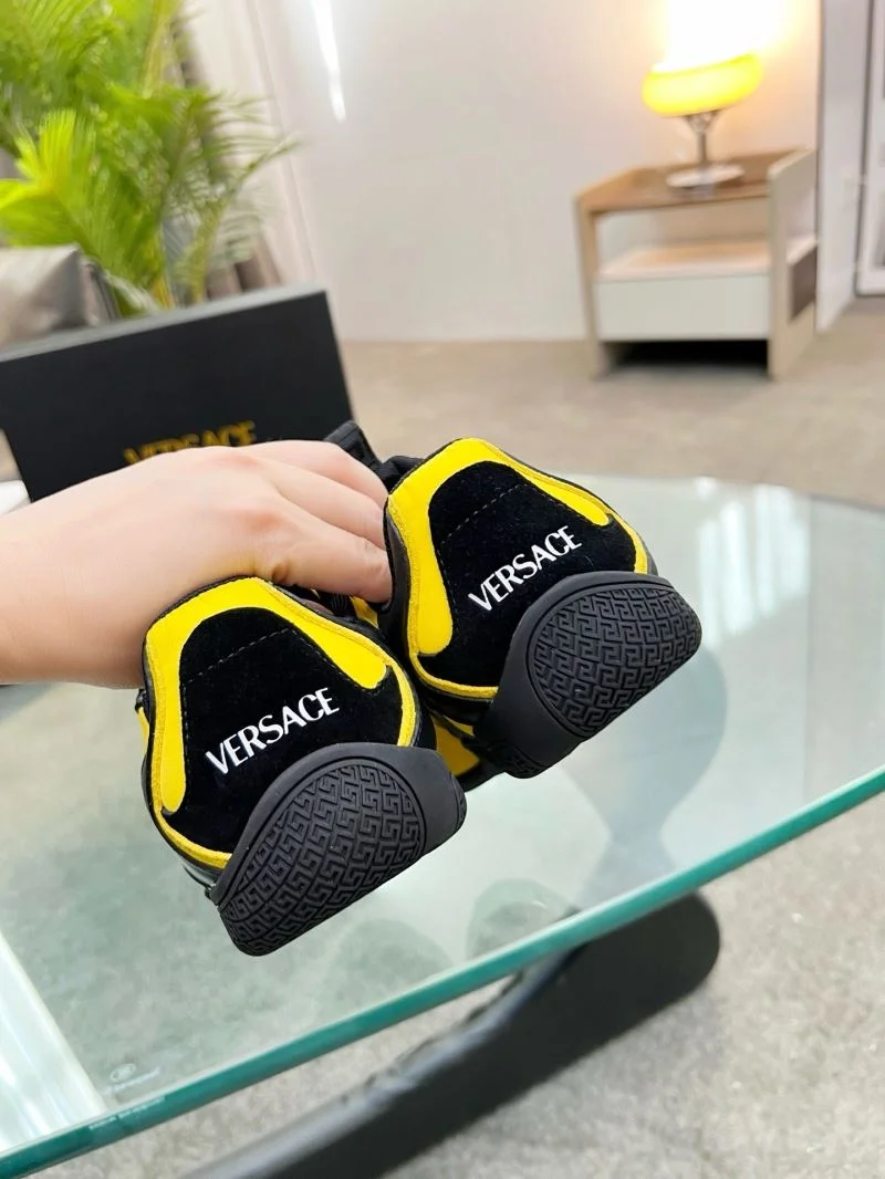Versace Low Shoes Attractive 37269