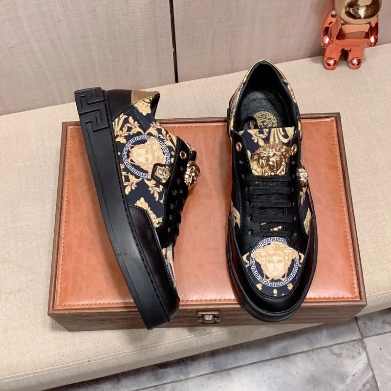 Versace Low Shoes UrbanStyle 37267