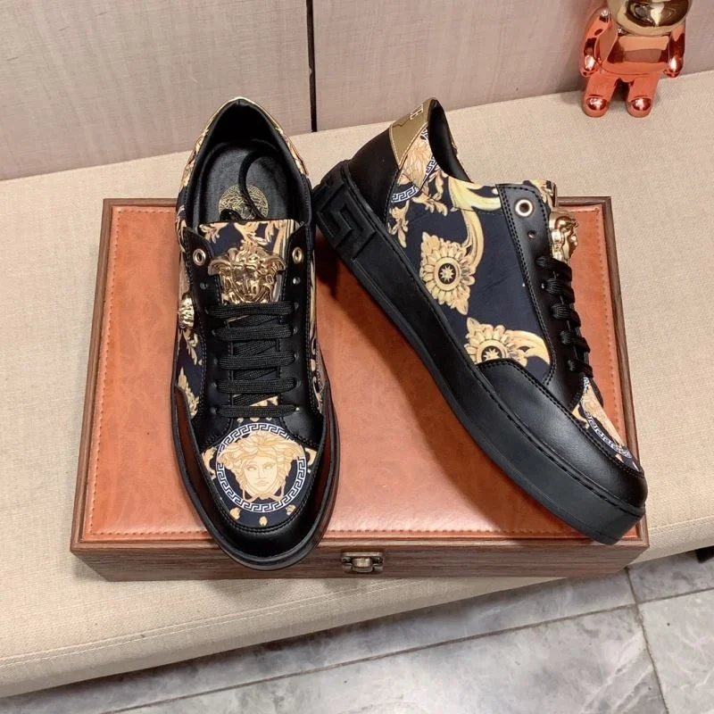 Versace Low Shoes UrbanStyle 37267
