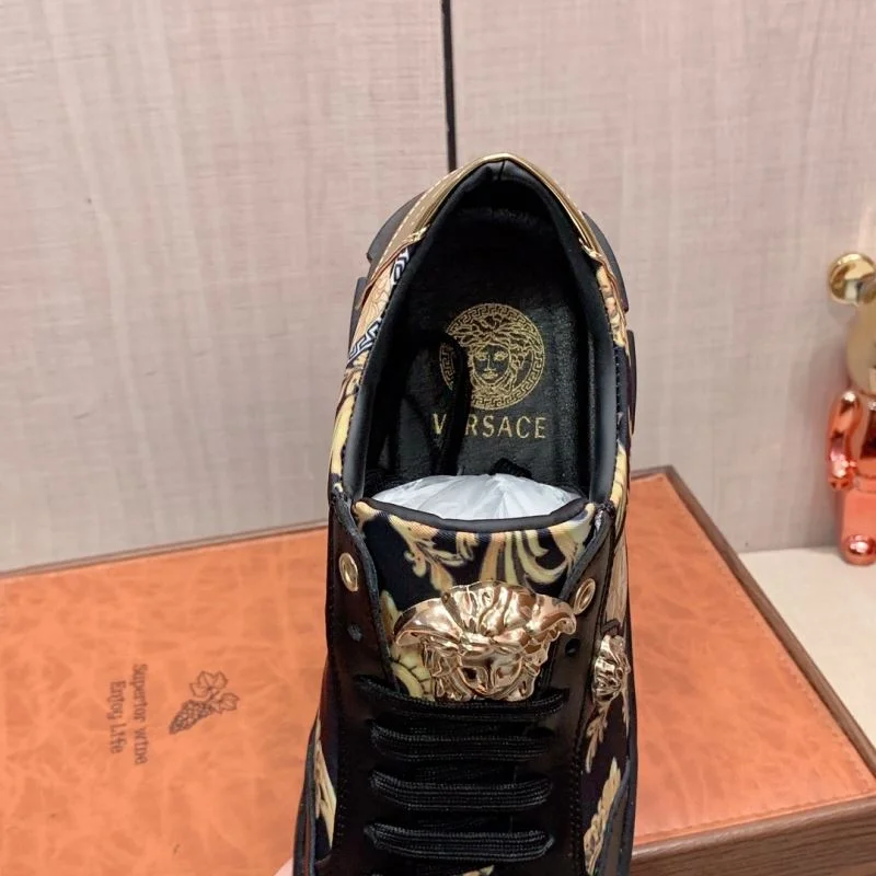 Versace Low Shoes UrbanStyle 37267