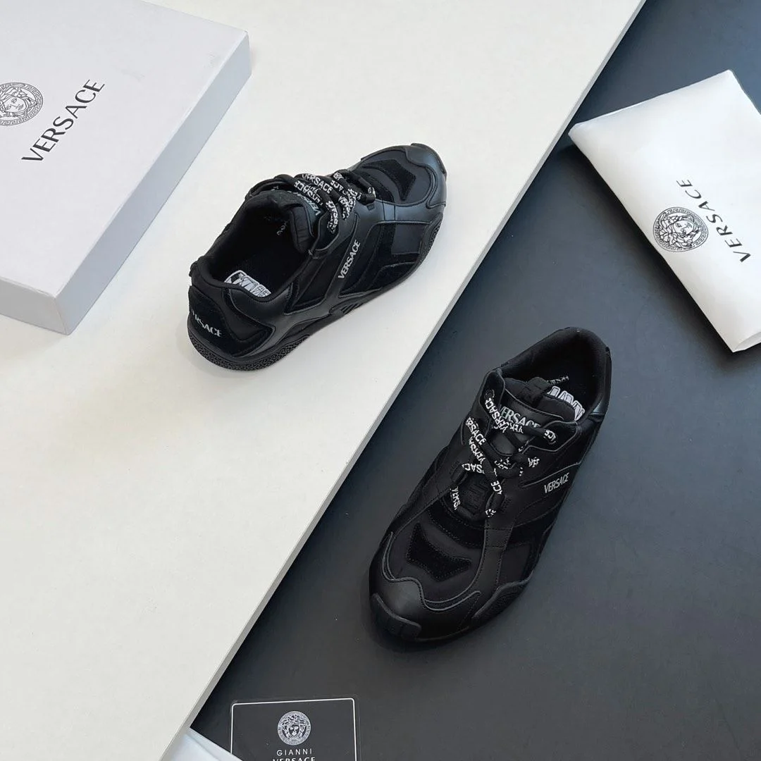 Versace Low Shoes Durable 37345