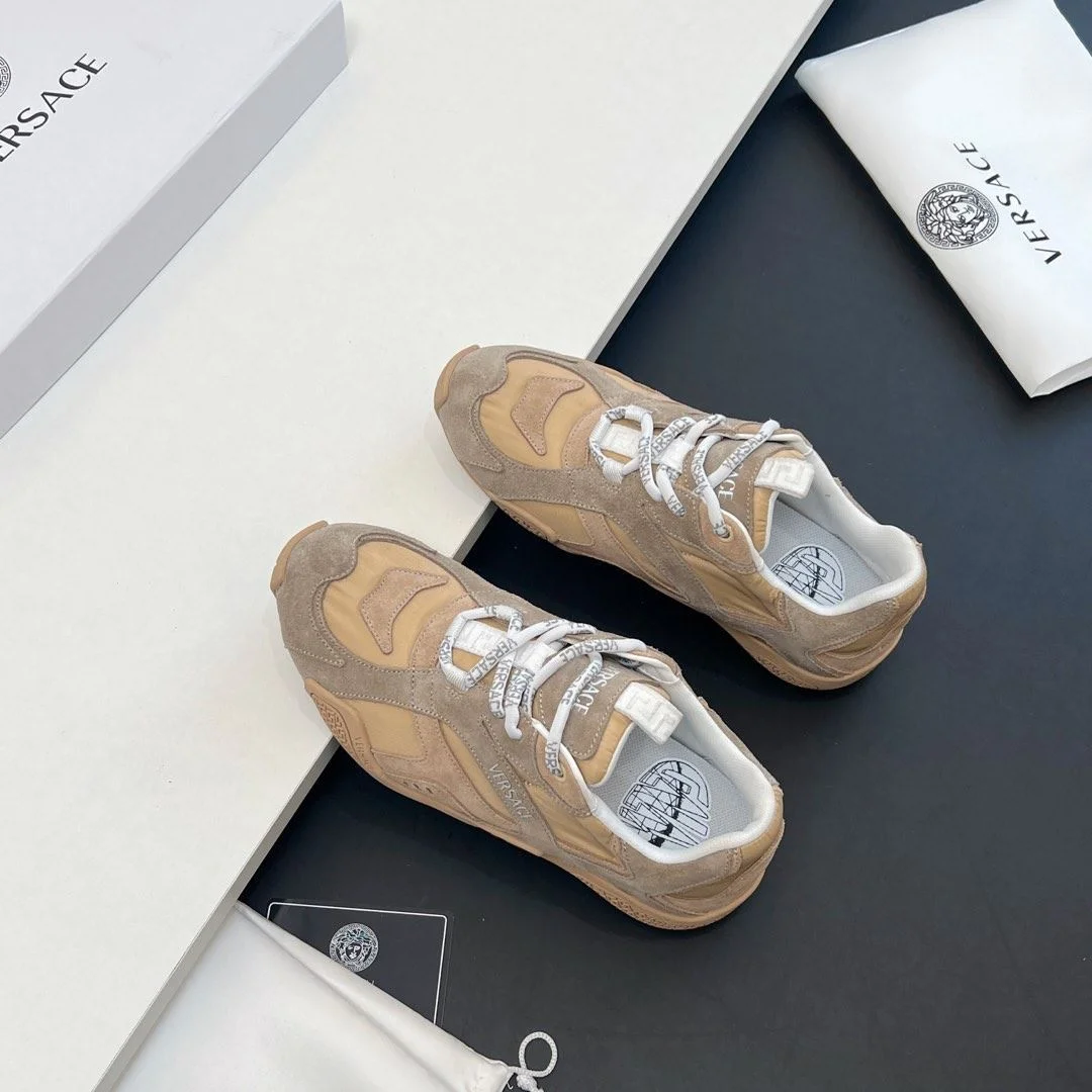 Versace Low Shoes WaterResistant 37346