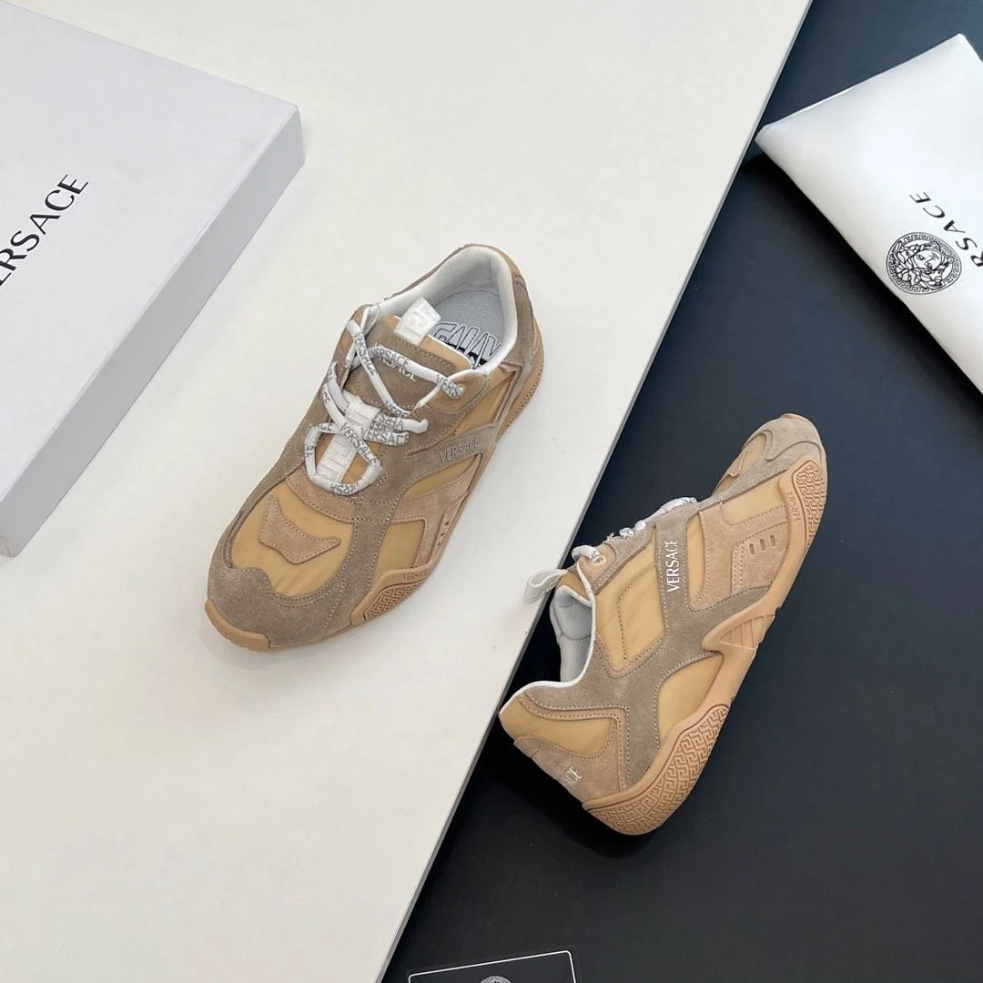 Versace Low Shoes WaterResistant 37346