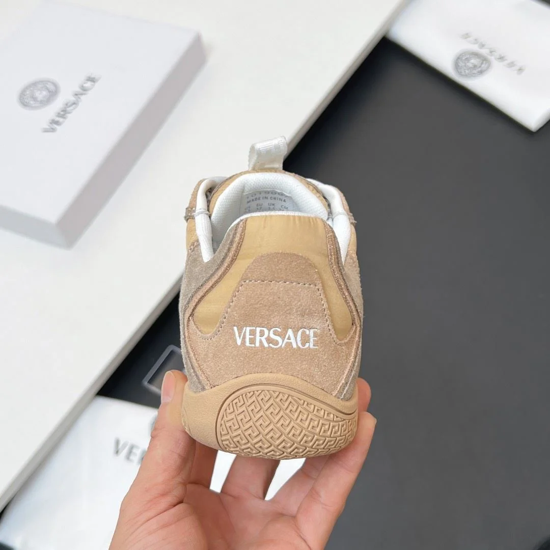 Versace Low Shoes WaterResistant 37346