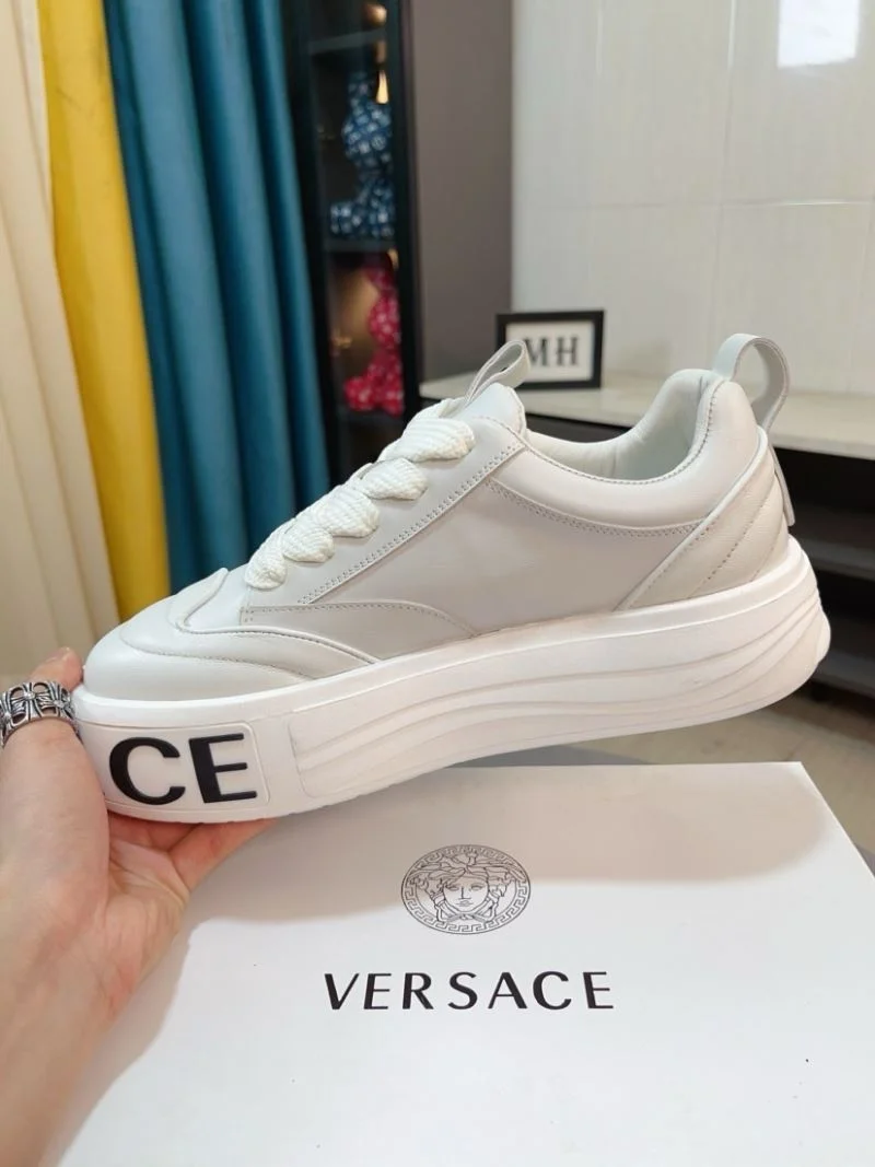Versace Low Shoes EasyCare 37552