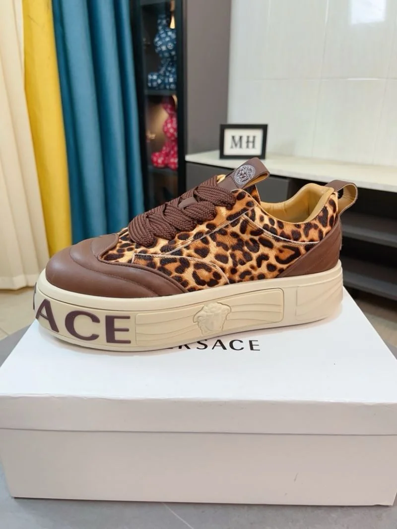 Versace Low Shoes ModernLook 37543