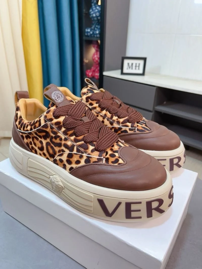 Versace Low Shoes ModernLook 37543