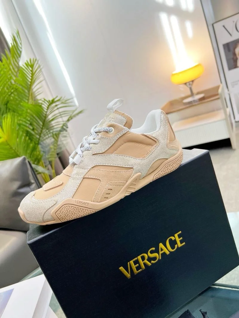 TechFriendly Versace Low Shoes 37549