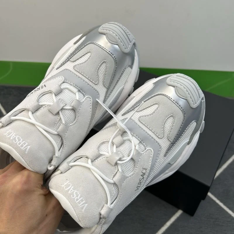 Timeless Versace Low Shoes 37538