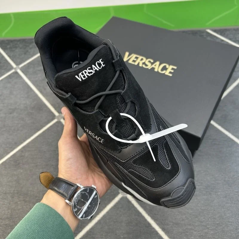 Versace Low Shoes RelaxedFit 37545