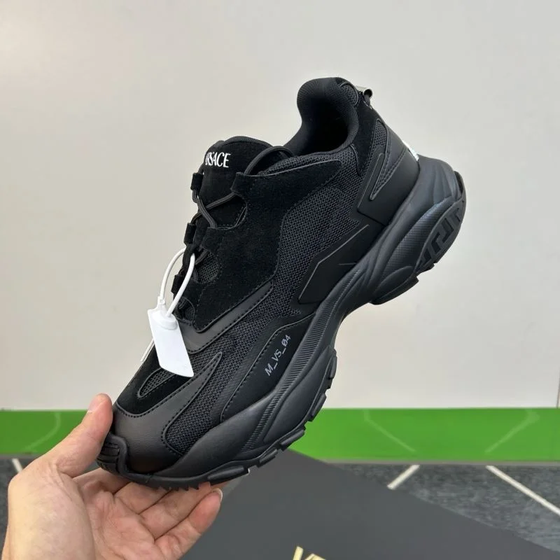 Versace Low Shoes RelaxedFit 37545