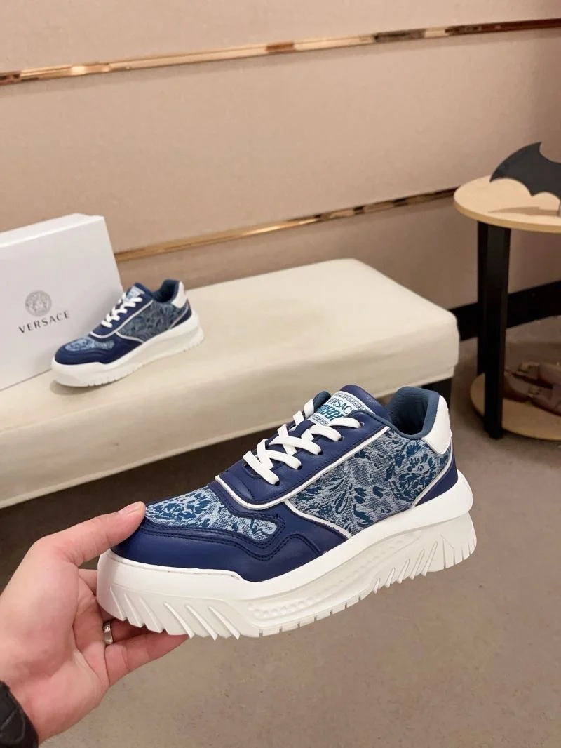 Versace Low Shoes Unisex 37547